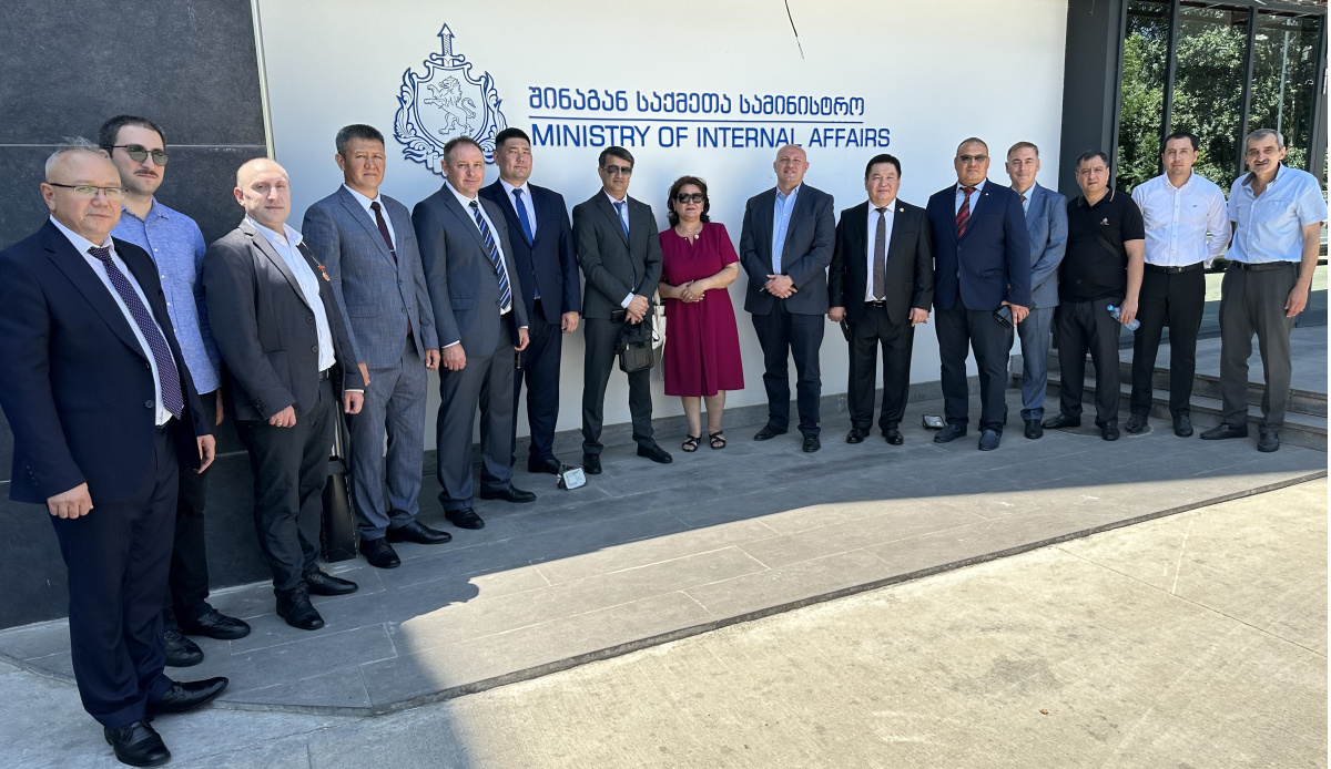 Проект Leica - Высокопоставленные руководители судебной экспертизы из Центральной Азии посетили с ознакомительным визитом судебно-экспертные учреждения Грузии